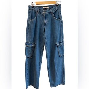 Levi’s Superlow Cargo Denim Jeans Size 26 Low-Rise Boyfriend Classic Grunge